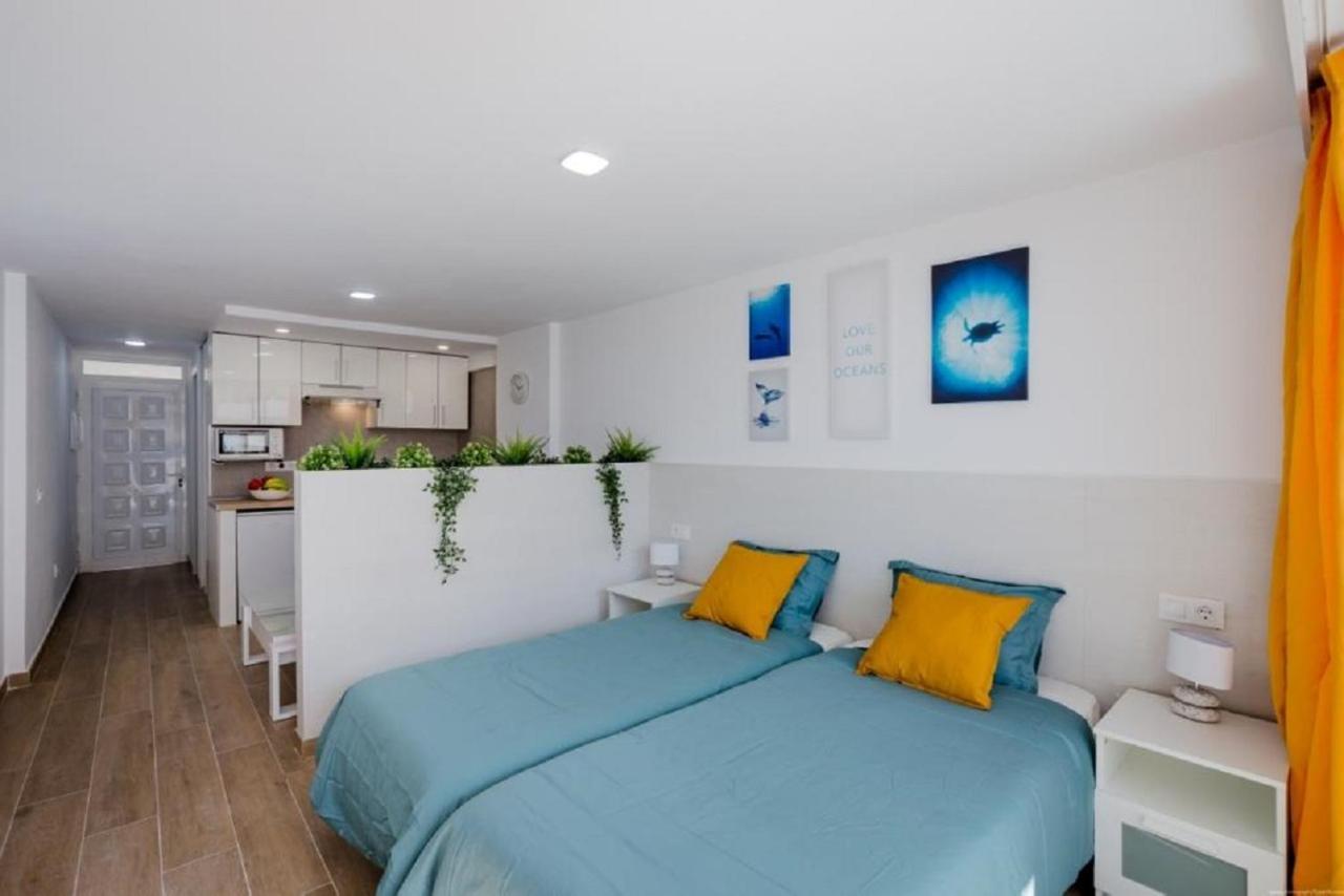 319 Modern Accommodation,Sea View, Wi Fi And Pool Playa de las Americas  Exteriör bild