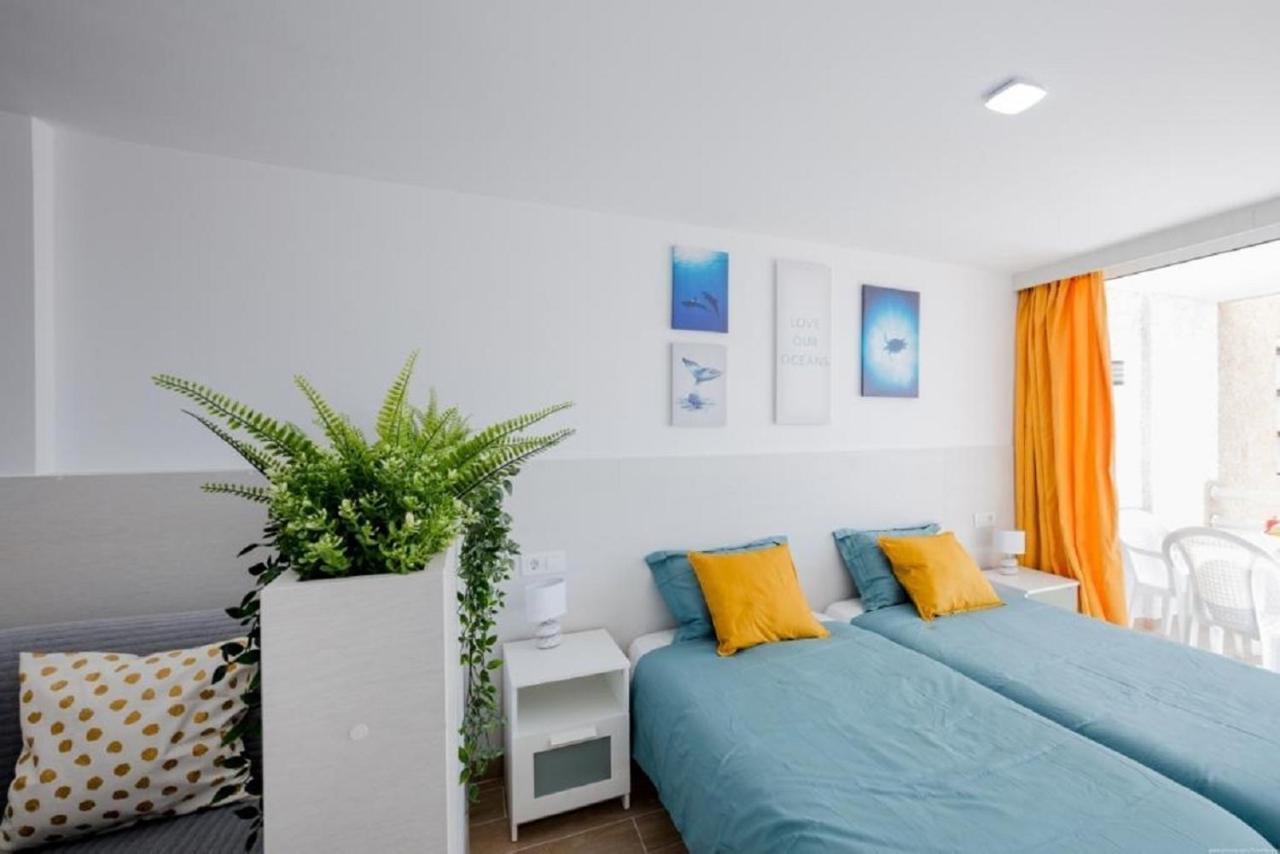 319 Modern Accommodation,Sea View, Wi Fi And Pool Playa de las Americas  Exteriör bild